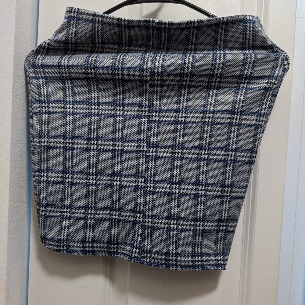 Mini pencil skirt